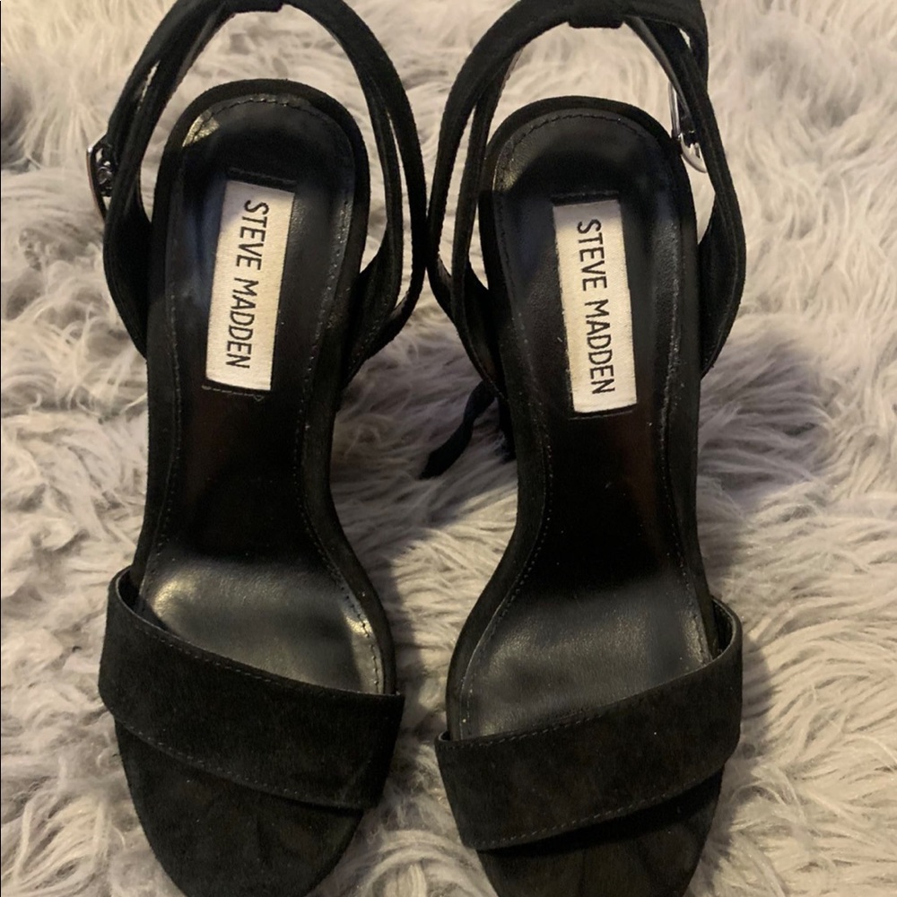 Steve Madden Suede Heels